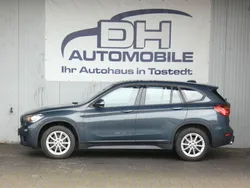 Grau Gebraucht 2018 BMW X1 Sport Line SUV | 17.990 € (Guter Preis)