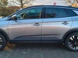 Grau Gebraucht 2020 Opel Grandland X Business SUV | 15.790 € (Superpreis)