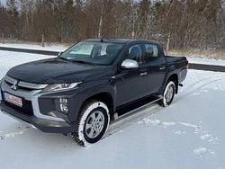 Grau Gebraucht 2022 Mitsubishi L200 Abholung | 23.500 € (Superpreis)