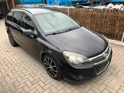 Schwarz Gebraucht 2007 Opel Astra Kombi | 1.699 € (Guter Preis)