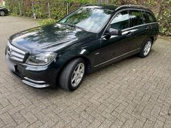 Schwarz Gebraucht 2011 Mercedes C180 Avantgarde Kombi | 9.300 € (Fairer Preis)