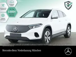 Weiß Gebraucht 2024 Mercedes EQA300 Advanced SUV | 32.990 € (Guter Preis)