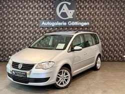 Silber Gebraucht 2010 VW Touran Trendline Van / Kleinbus | 5.900 € (Fairer Preis)