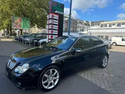 Schwarz Gebraucht 2004 Mercedes C200 Coupé | 2.990 € (Teuer)