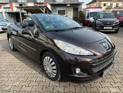 Schwarz Gebraucht 2012 Peugeot 207 CC Platinum Cabrio | 5.490 € (Fairer Preis)