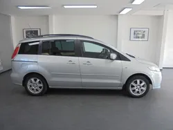 Silber Gebraucht 2009 Mazda 5 Active Van / Kleinbus | 3.490 € (Fairer Preis)