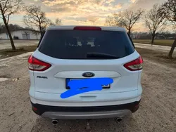Weiß Gebraucht 2015 Ford Kuga SYNC Edition SUV | 9.999 € (Fairer Preis)
