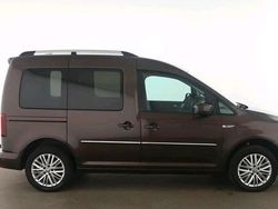 Braun Gebraucht 2017 VW Caddy Van / Kleinbus | 16.500 € (Teuer)