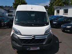 Weiß Gebraucht 2018 Citroën Jumper Profi Van / Kleinbus | 8.800 € (Guter Preis)