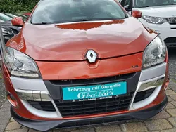 Braun Gebraucht 2009 Renault Mégane Coupé Luxe Coupé | 8.900 € (Teuer)