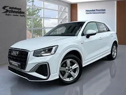 Weiß Gebraucht 2024 Audi Q2 S-Line SUV | 25.990 € (Guter Preis)