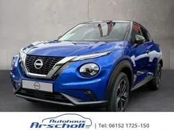 Blau Neu 2025 Nissan Juke N-Connecta SUV | 27.880 € (Etwas zu teuer)