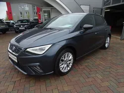 Schwarz Gebraucht 2024 Seat Ibiza FR-Line Limousine | 17.780 € (Guter Preis)