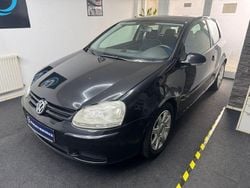 Schwarz Gebraucht 2005 VW Golf Limousine | 1.750 € (Guter Preis)