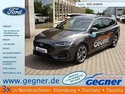 Grau Gebraucht 2024 Ford Focus ST-Line Limousine | 20.840 € (Superpreis)