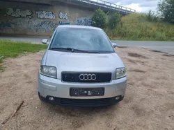 Silber Gebraucht 2000 Audi A2 Kleinwagen | 2.450 € (Fairer Preis)