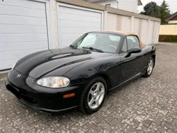 Schwarz Gebraucht 2002 Mazda MX5 Cabrio | 4.800 €