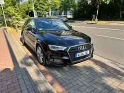 Schwarz Gebraucht 2019 Audi A3 Sport Limousine | 21.000 € (Fairer Preis)