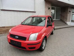 Rot Gebraucht 2005 Ford Fusion Ambiente Kleinwagen | 790 € (Superpreis)