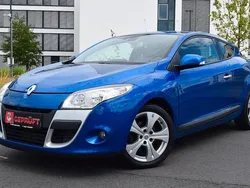 Blau Gebraucht 2011 Renault Mégane III Dynamique Coupé | 4.990 € (Etwas zu teuer)