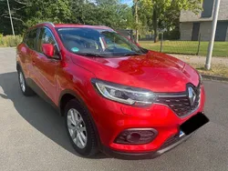 Rot Gebraucht 2019 Renault Kadjar LIMITED SUV | 14.900 € (Guter Preis)
