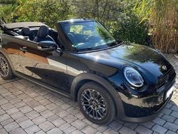 Schwarz Gebraucht 2025 Mini Cooper S Classic Kleinwagen | 33.900 € (Teuer)