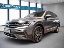 Grau Gebraucht 2024 VW Tiguan Allspace Life SUV | 36.390 € (Guter Preis)