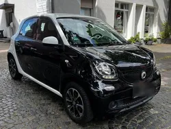 Schwarz Gebraucht 2014 Smart ForFour Passion Kleinwagen | 6.490 € (Fairer Preis)