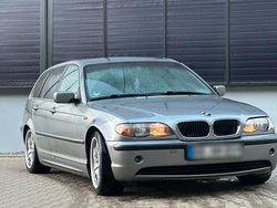 Grau Gebraucht 2004 BMW 320 Kombi | 3.500 € (Fairer Preis)