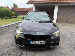 Schwarz Gebraucht 2012 BMW 520 M Sport Kombi | 11.111 € (Etwas zu teuer)