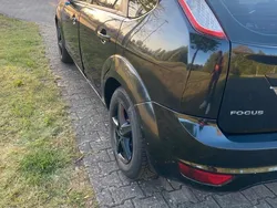 Schwarz Gebraucht 2009 Ford Focus Limousine | 2.500 € (Fairer Preis)