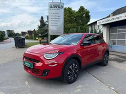 Rot Gebraucht 2024 Fiat 600E Red SUV | 22.980 € (Fairer Preis)