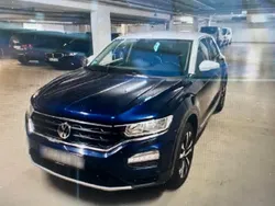 Blau Gebraucht 2020 VW T-Roc IQ Drive SUV | 16.990 €