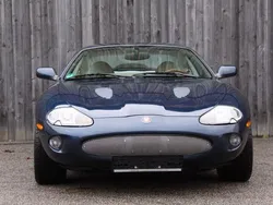 Blau Gebraucht 1999 Jaguar XKR Coupé | 39.999 €