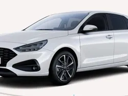 Weiß Neu 2025 Hyundai i30 Advantage Limousine | 27.900 € (Fairer Preis)