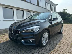 Schwarz Gebraucht 2014 BMW 220 Active Tourer Luxury Line Van / Kleinbus | 13.490 € (Fairer Preis)