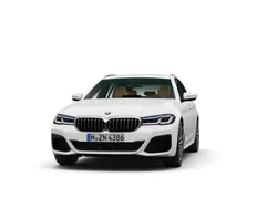 Gebraucht 2025 BMW 540 Efficient Dynamics Kombi | 48.190 € (Superpreis)