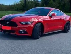 Rot Gebraucht 2017 Ford Mustang Coupé | 26.000 € (Fairer Preis)