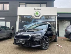 Schwarzmagic perleffekt Neu 2025 Skoda Scala Tour Kleinwagen | 29.900 € (Teuer)