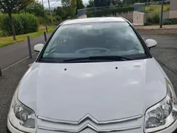 Weiß Gebraucht 2009 Citroën C4 Style Limousine | 2.999 € (Fairer Preis)