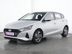 Sleek silver Gebraucht 2022 Hyundai i20 Trend Kleinwagen | 13.654 € (Fairer Preis)