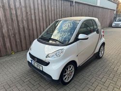 Weiß Gebraucht 2015 Smart ForTwo Coupé Kleinwagen | 8.490 € (Superpreis)