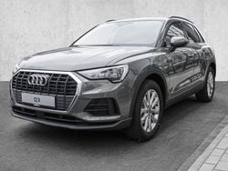 Gletscherweiß metallic Gebraucht 2025 Audi Q3 Ambiente SUV | 39.990 € (Guter Preis)