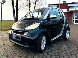 Schwarz Gebraucht 2007 Smart ForTwo Cabrio Cabrio | 4.800 € (Fairer Preis)