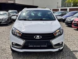 Weiß Gebraucht 2018 Lada Vesta Kombi | 6.999 € (Fairer Preis)