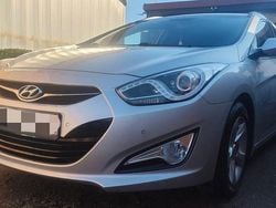 Silber Gebraucht 2012 Hyundai i40 Comfort Kombi | 7.500 € (Fairer Preis)