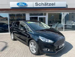 Schwarz Gebraucht 2018 Ford S-MAX Titanium Van / Kleinbus | 18.900 € (Fairer Preis)