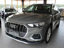 Grau Gebraucht 2020 Audi Q3 Advanced SUV | 26.990 € (Fairer Preis)