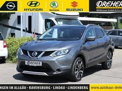 Grau Gebraucht 2017 Nissan Qashqai Tekna SUV | 14.880 € (Guter Preis)