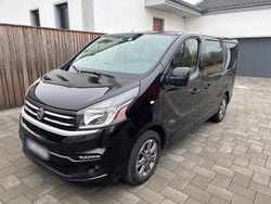 Schwarz Gebraucht 2017 Fiat Talento Family Van / Kleinbus | 20.400 € (Etwas zu teuer)